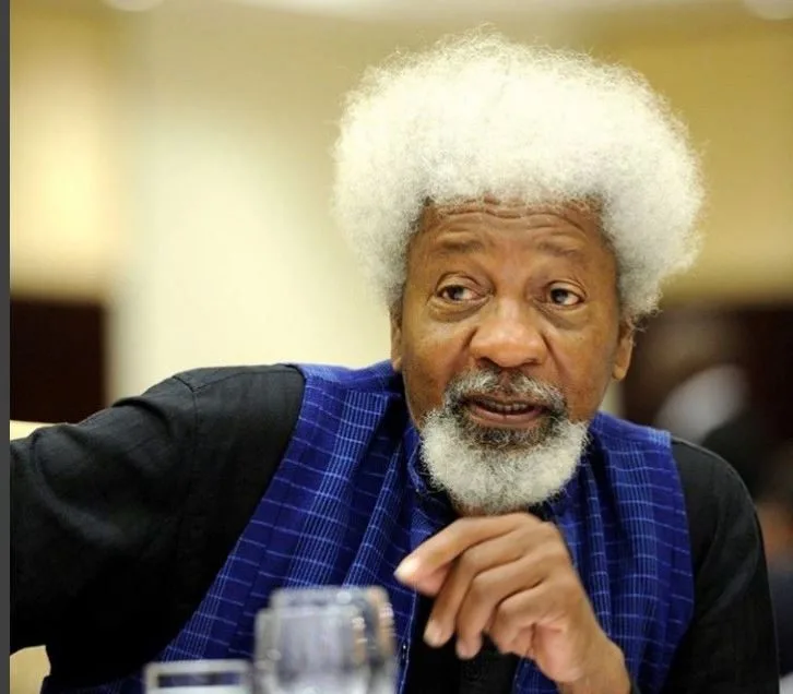 SOYINKA, ORISHA AND THE DECONSTRUCTION OF CHRISTIANITY